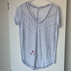 William Rast White and Gray V-Neck Tee with Red Star Accents